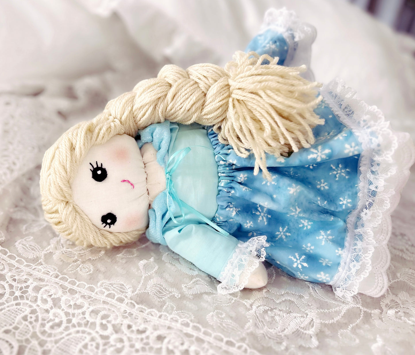 Handmade Heirloom Doll, Queen ❄️